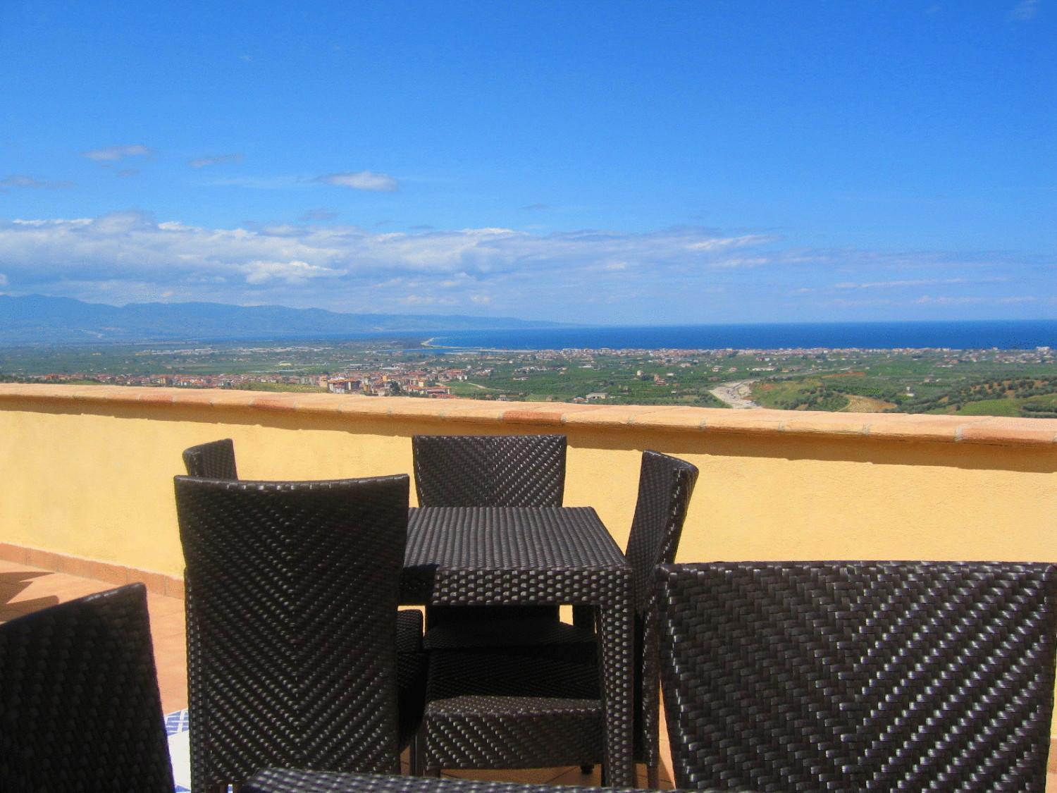Relais Hotel Palazzo Castriota คอริเลียโน กาลาโบร ภายนอก รูปภาพ