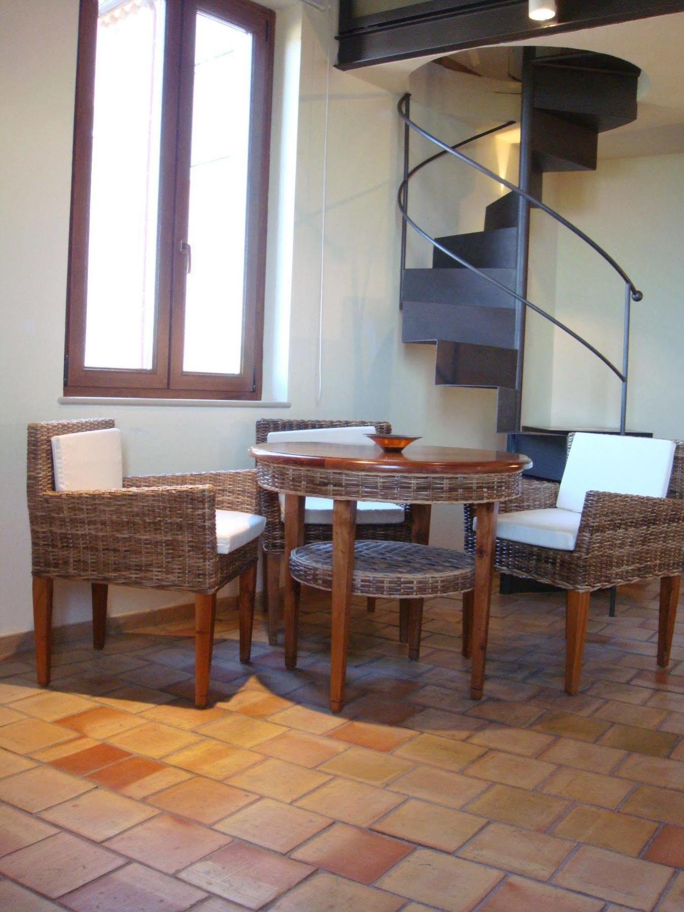 Relais Hotel Palazzo Castriota คอริเลียโน กาลาโบร ภายนอก รูปภาพ